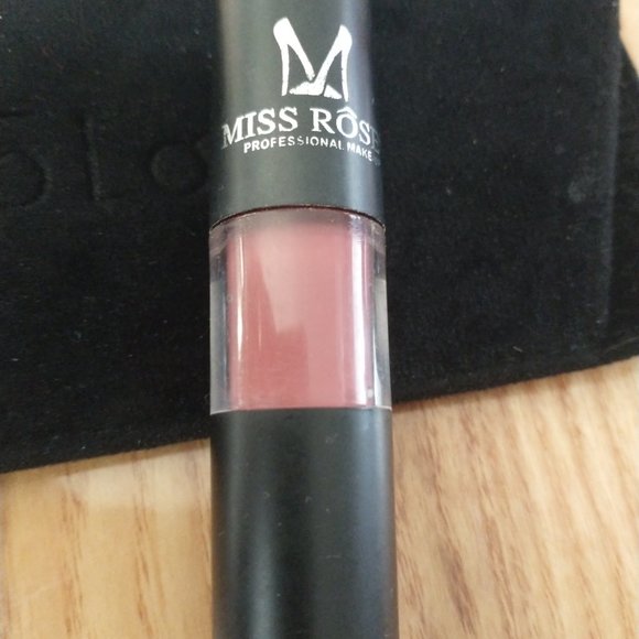 Lipstick - Picture 2 of 2